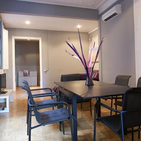 Barcino Apartments *